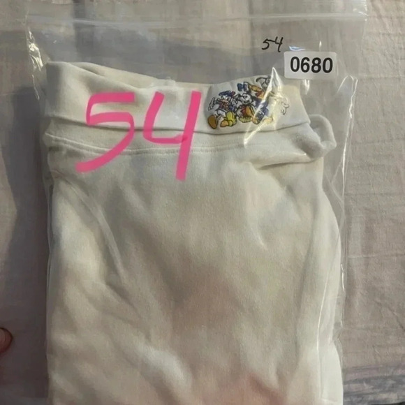 VINTAGE Mickey & Co. Mickey Mouse and friends with embroidered turtleneck shirt - Picture 8 of 8